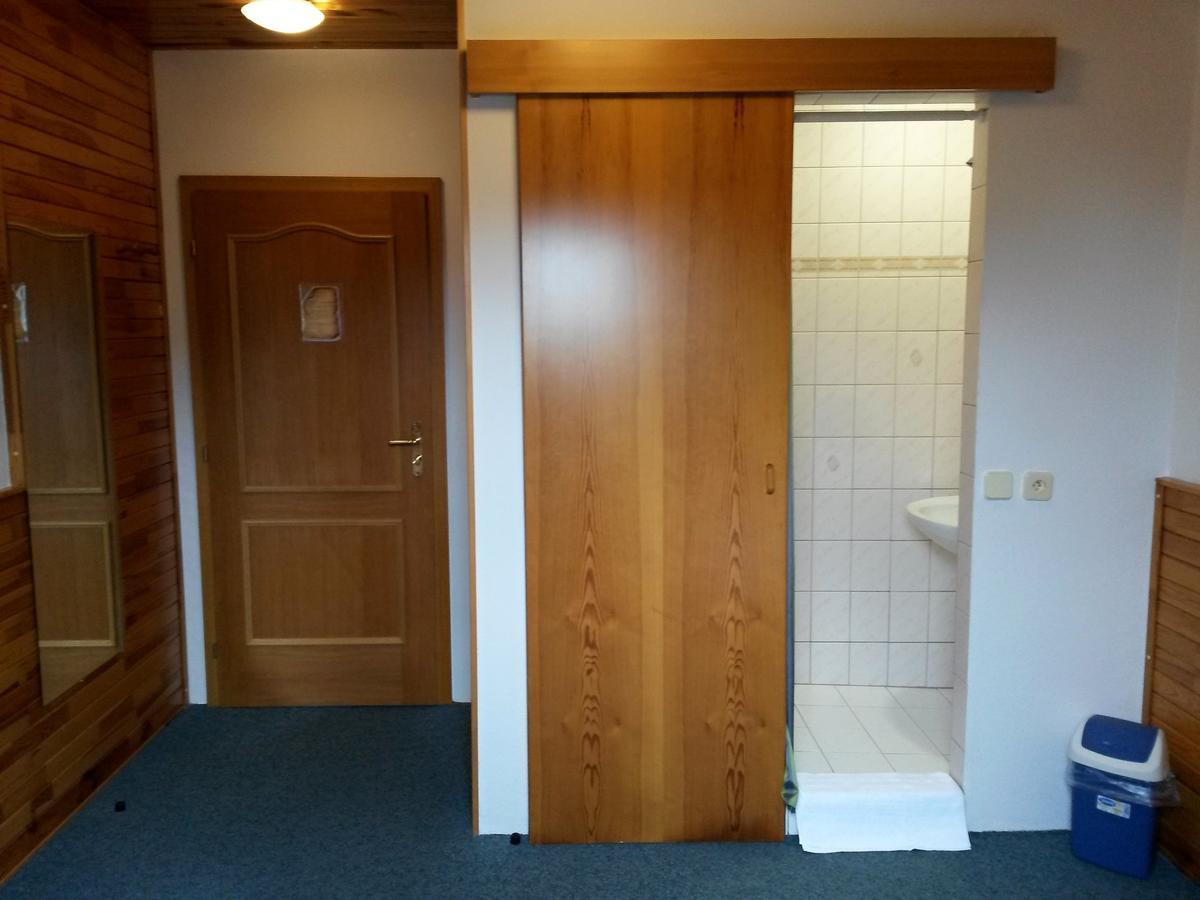 Orlik Rejviz Hotel Екстериор снимка